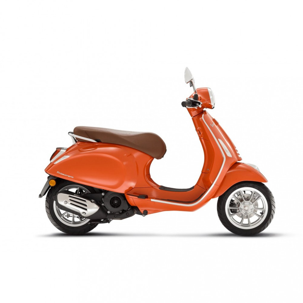 Vespa Primavera 125 robog K pes Motorkeresked s